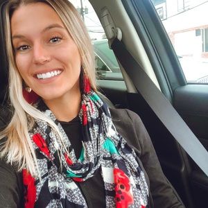 Meet your Posher, Jessica